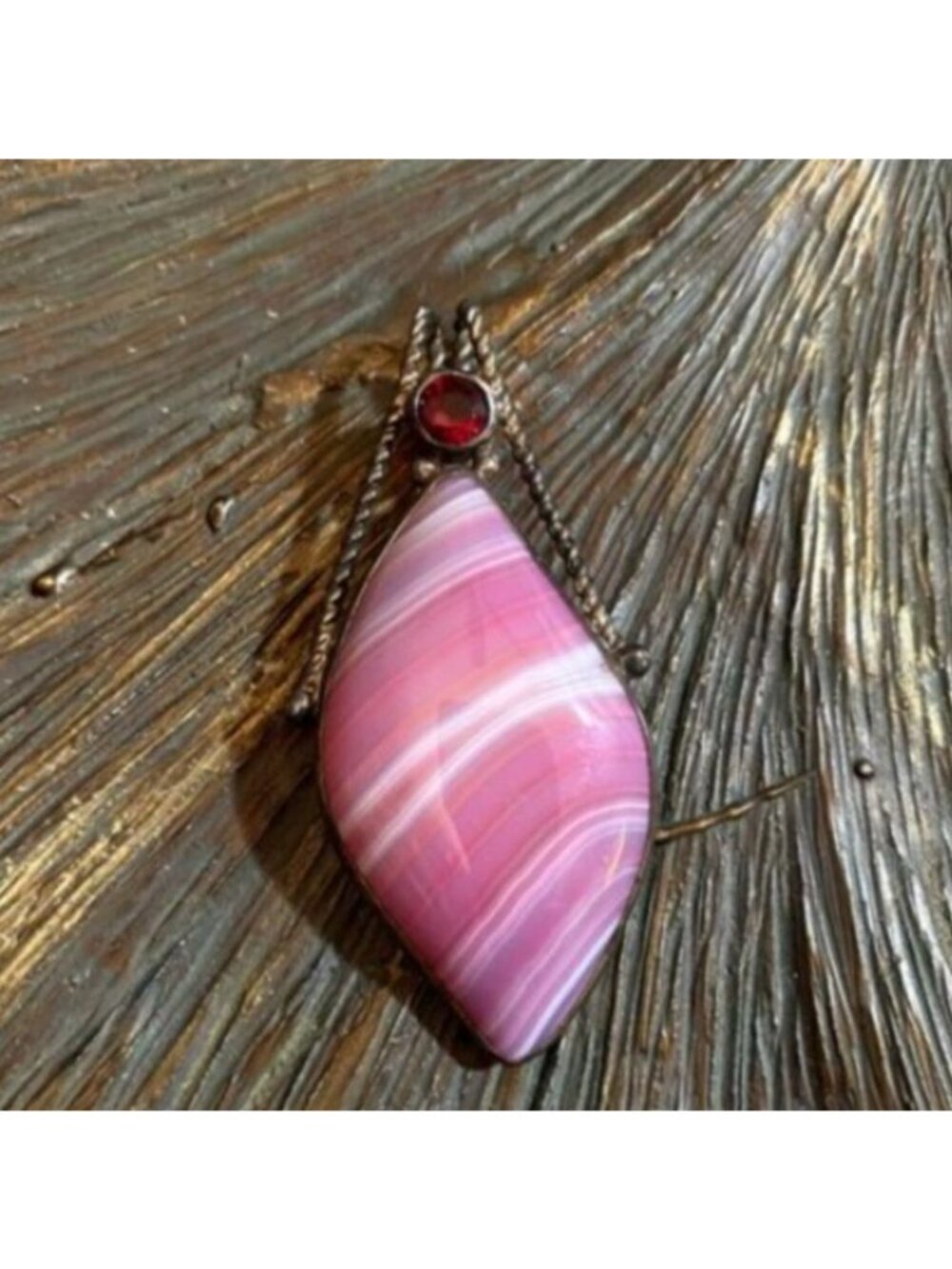 Pink Agate Pendant Red Rhinestone Gold Tone Statement Necklace Vintage - Picture 4 of 8